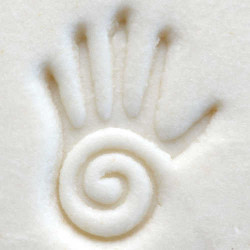 
  TAMPON ROND 1,5 CM - HAND WITH SPIRAL - Outils pour décorer l'argile - Cigale et Fourmi